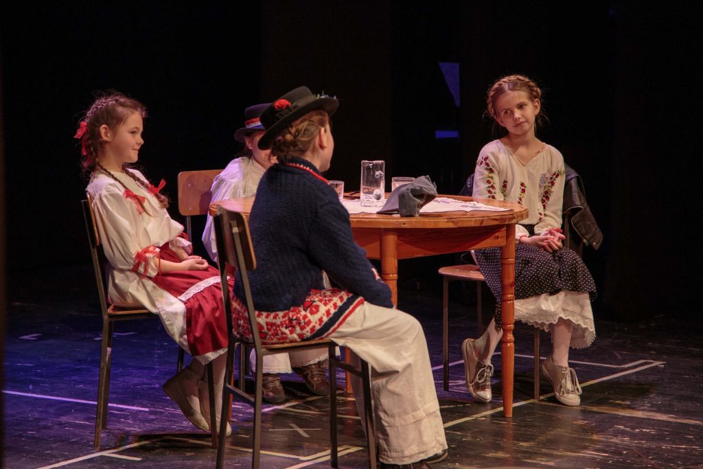 Pozor!Plivamo na sceni5 (53)